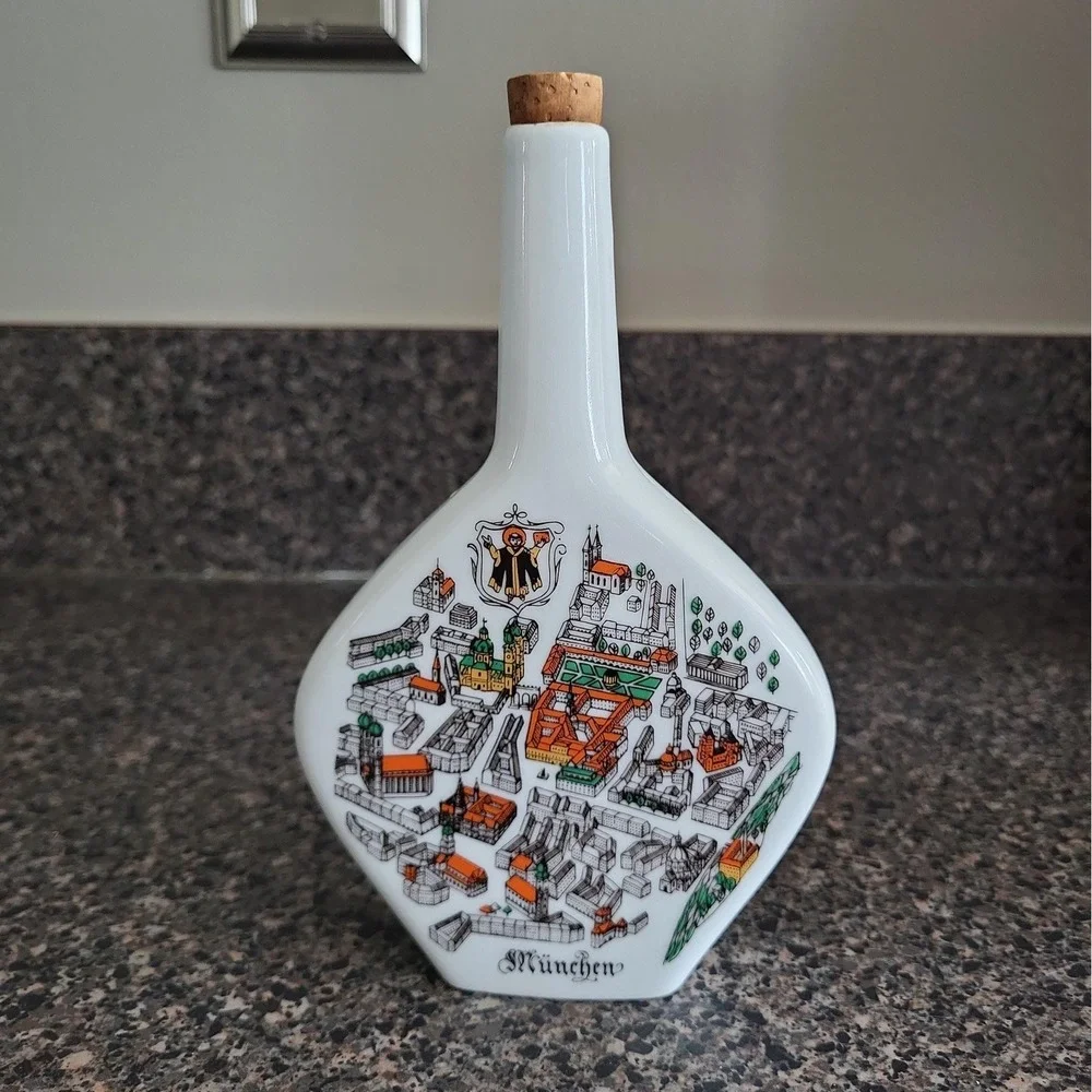 Vintage Anton Riemerschmid München Germany Escorial Grün Ceramic Decanter Cork